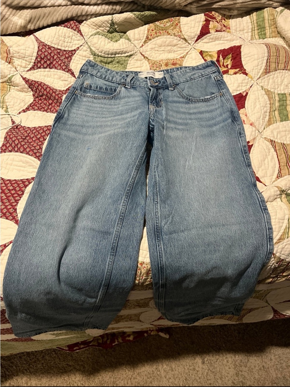 Hollister Jeans size 2R